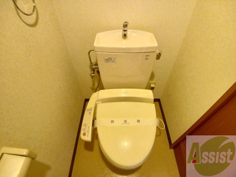地下鉄東豊線 元町駅 徒歩7分 4階建 築20年のトイレ写真