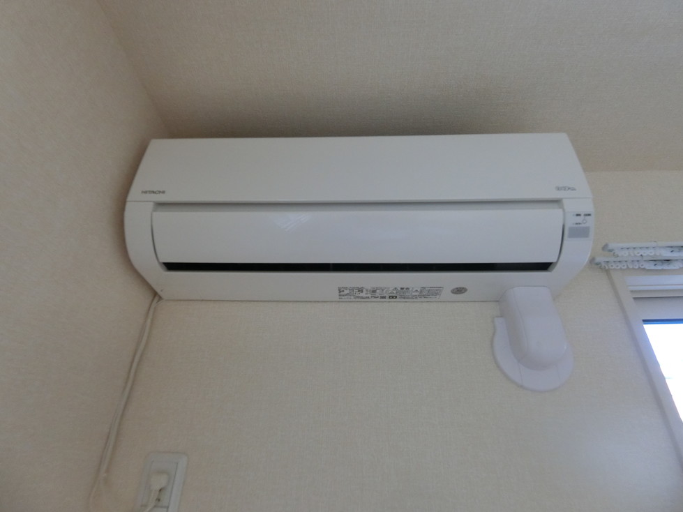 その他設備　暑い夏や寒い冬に大活躍のエアコン付きです☆冷暖房完備で1年中