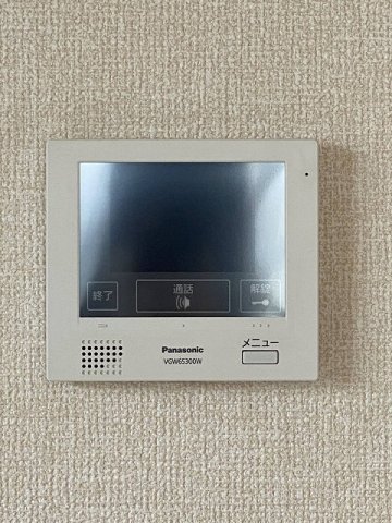 セキュリティ　防犯対策に有効なカメラ付きインターホン！突然の来客にもバッチ