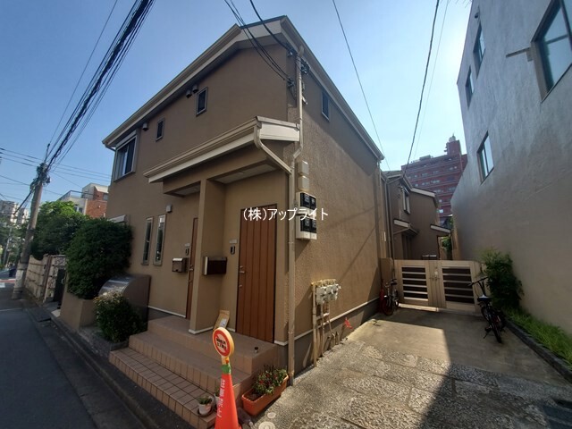 RIZ大京町の外観写真