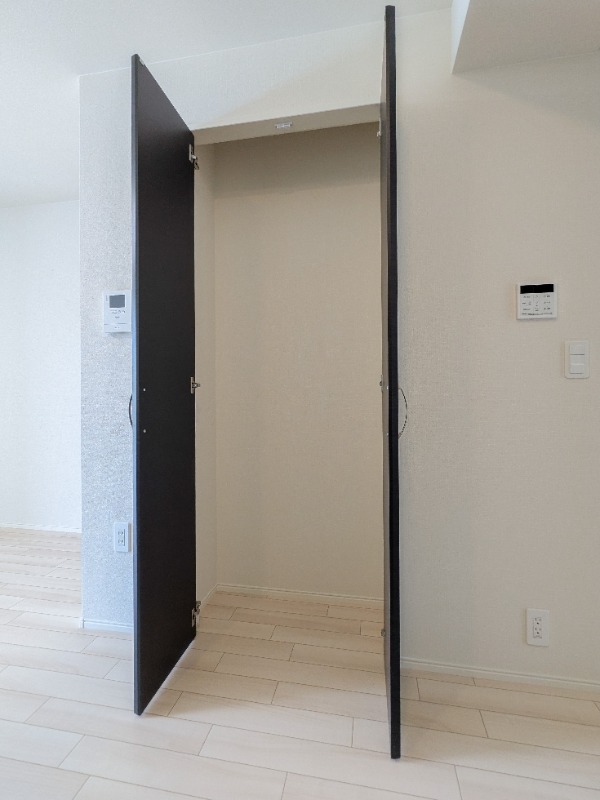 収納　図面と現状に相違がある場合には現状を優先