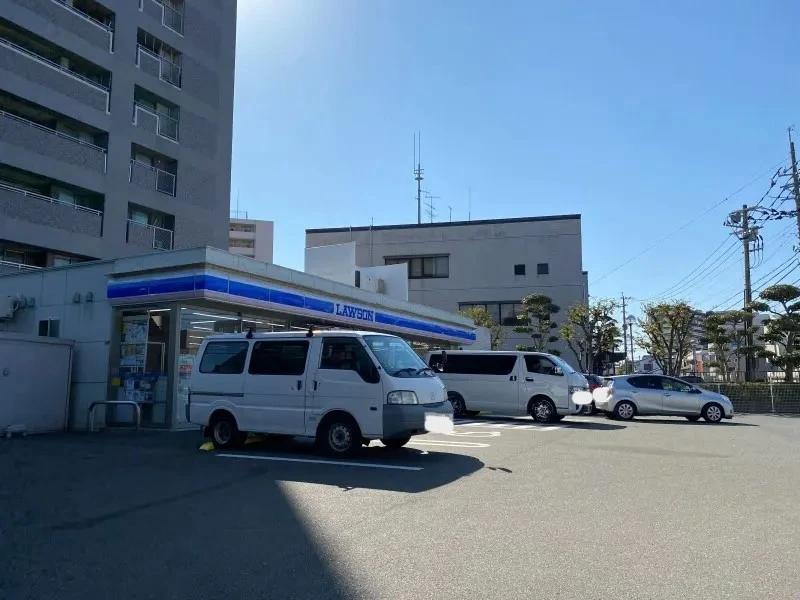 コンビニ　ローソン糸島警察署前店（コンビニ）まで721m