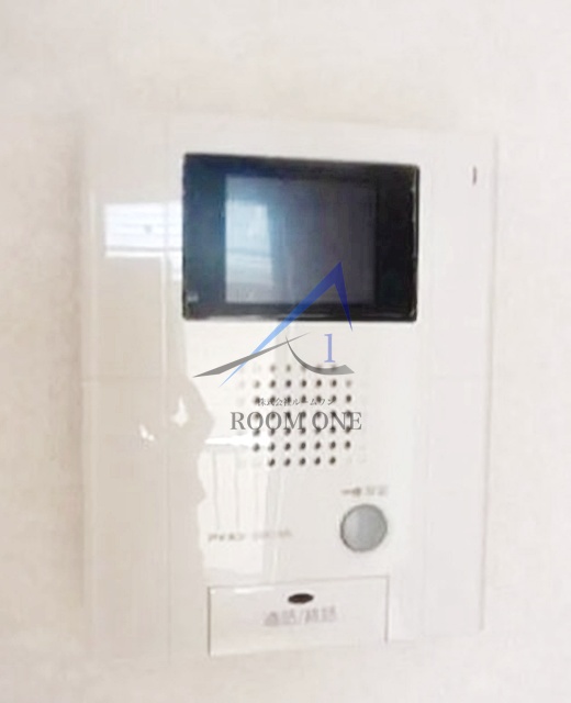 セキュリティ　モニター付きインターホンです。