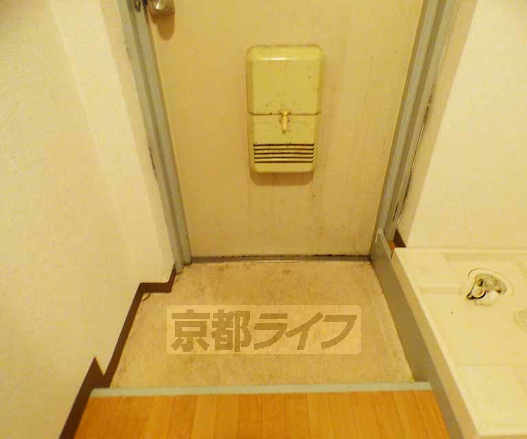玄関　玄関です。