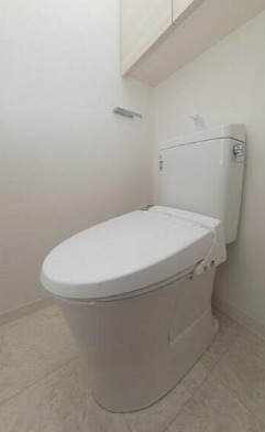 トイレ　落ち着いたトイレです