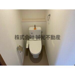 地下鉄七隈線 渡辺通駅 徒歩9分 10階建 築9年のトイレ写真