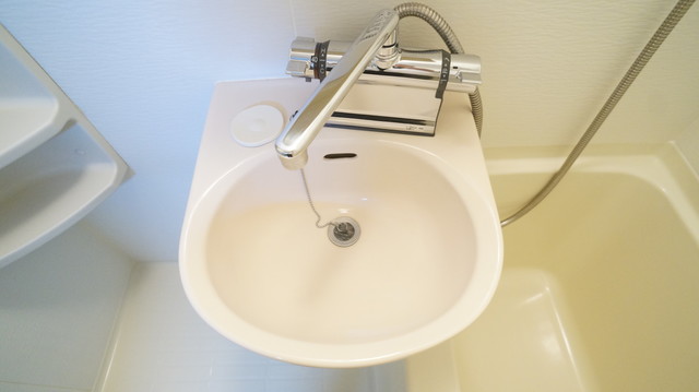 洗面設備　参考写真（同建物別部屋のものです）