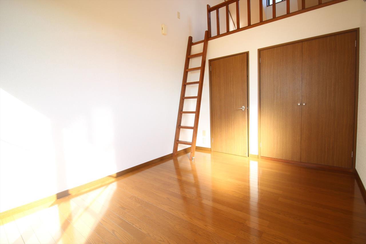 谷島コーポAの居間写真