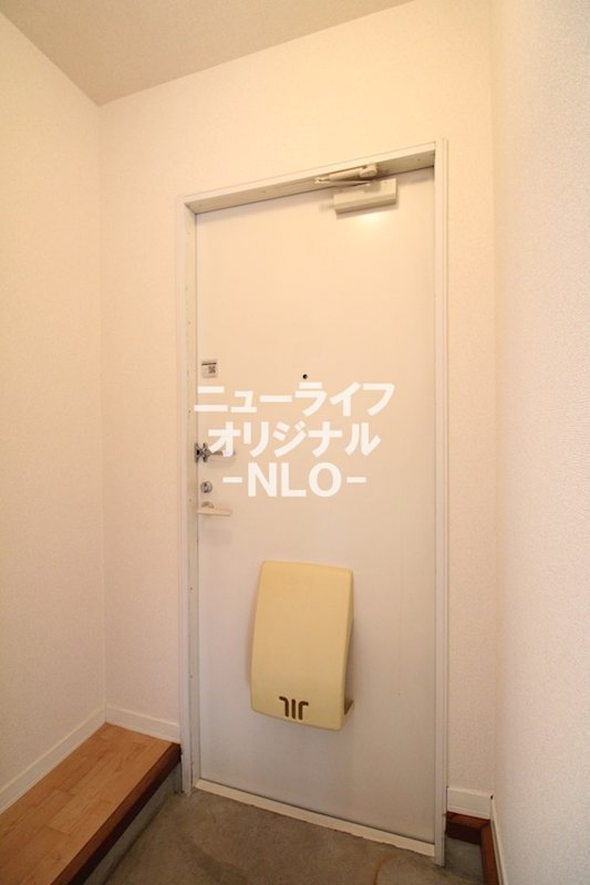 玄関　お好みのシューズボックスをお持ち込みいただけます（別室参照）