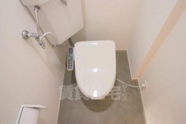 阪急京都線 摂津市駅 徒歩10分 5階建 築49年のトイレ写真