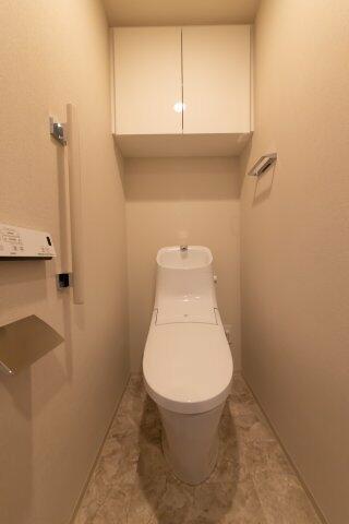 東武伊勢崎線 浅草駅 徒歩10分 15階建 築5年のトイレ写真