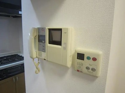 セキュリティ　モニター付インターホン