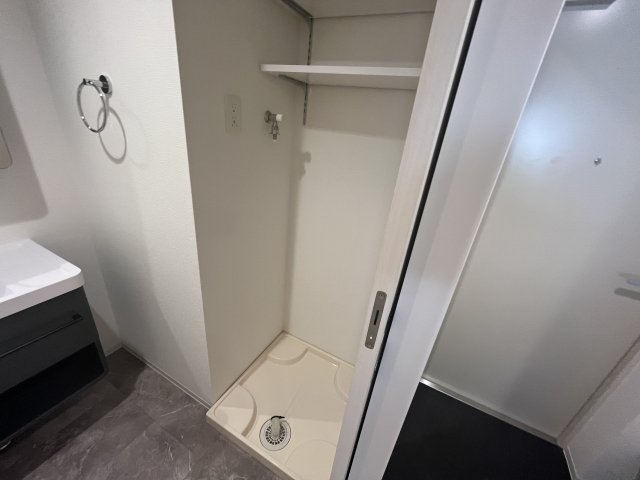 その他設備　同間取り他部屋の室内写真です