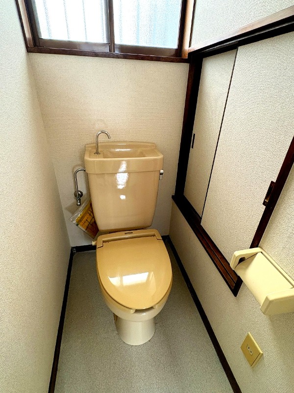 吉田貸家のトイレ写真