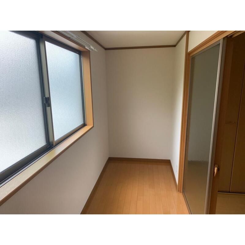 居室・リビング　ゆったりとした居間です