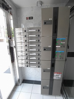 エントランス　メールボックス＆宅配ボックス