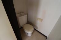 前原ハイツのトイレ写真