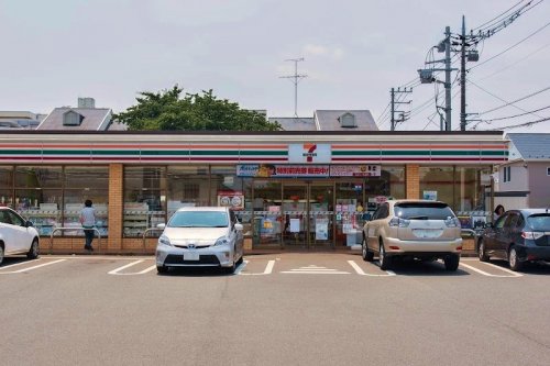 コンビニ　セブンイレブン 小平仲町店（コンビニ）まで447m
