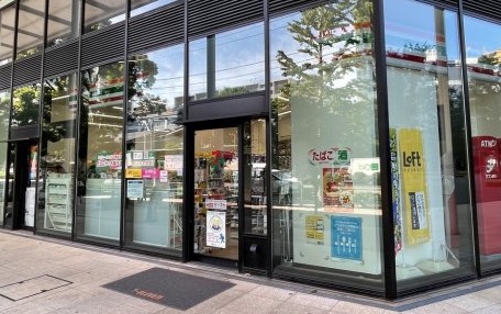 コンビニ　セブンイレブン勝どき5丁目店（コンビニ）まで223m