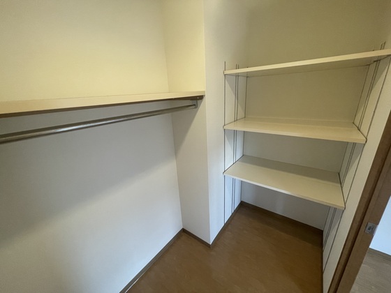 収納　※別部屋の写真です