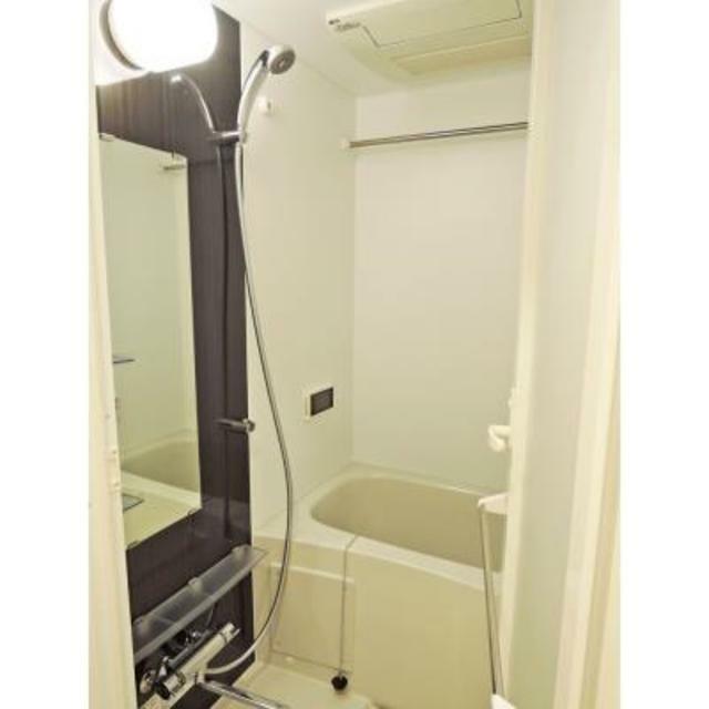 バス・シャワールーム　※写真は同タイプ住戸です。