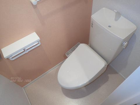 トイレ　シャワー付トイレ
