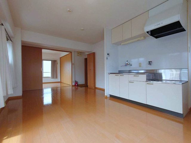マンション芦屋の里の居間写真