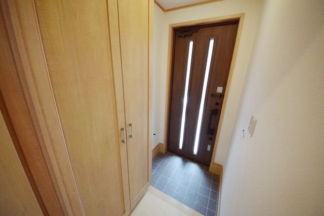 玄関　別号室の参考写真となります