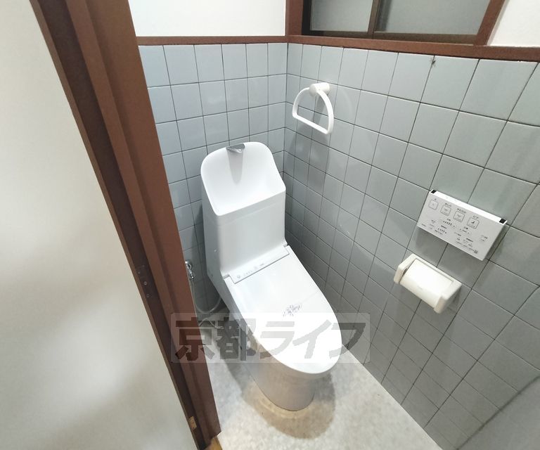 トイレ　セパレートタイプです