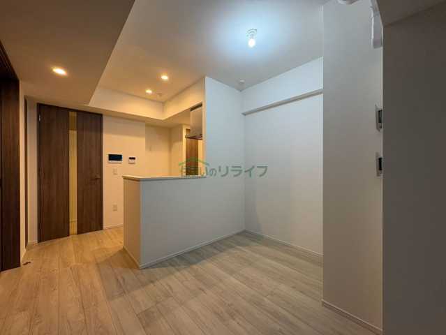 居室・リビング　704号室参考(間取り面積同様）