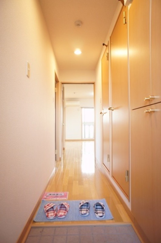 玄関　図面と現状に相違がある場合には現状を優先