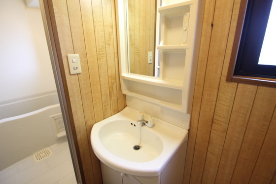 洗面設備　※別部屋の写真です