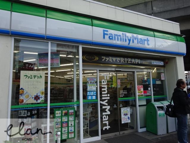 コンビニ　ファミリーマート近鉄布施駅前店（コンビニ）まで493m