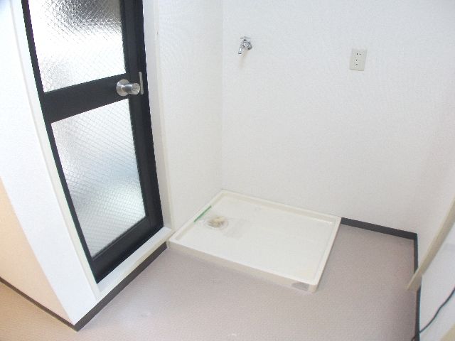 その他設備　洗濯機も室内に設置可。