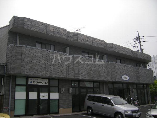 名古屋市名東区高針原のアパートの建物外観
