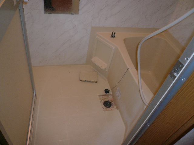 バス・シャワールーム　バス