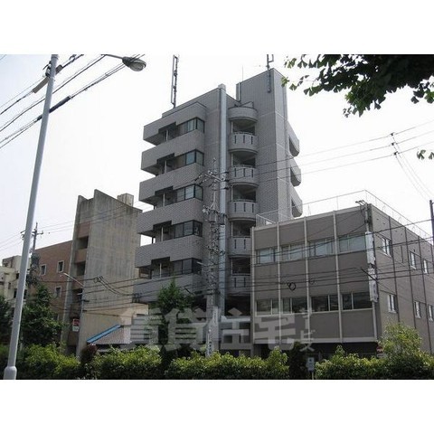 名古屋市昭和区花見通のマンションの建物外観