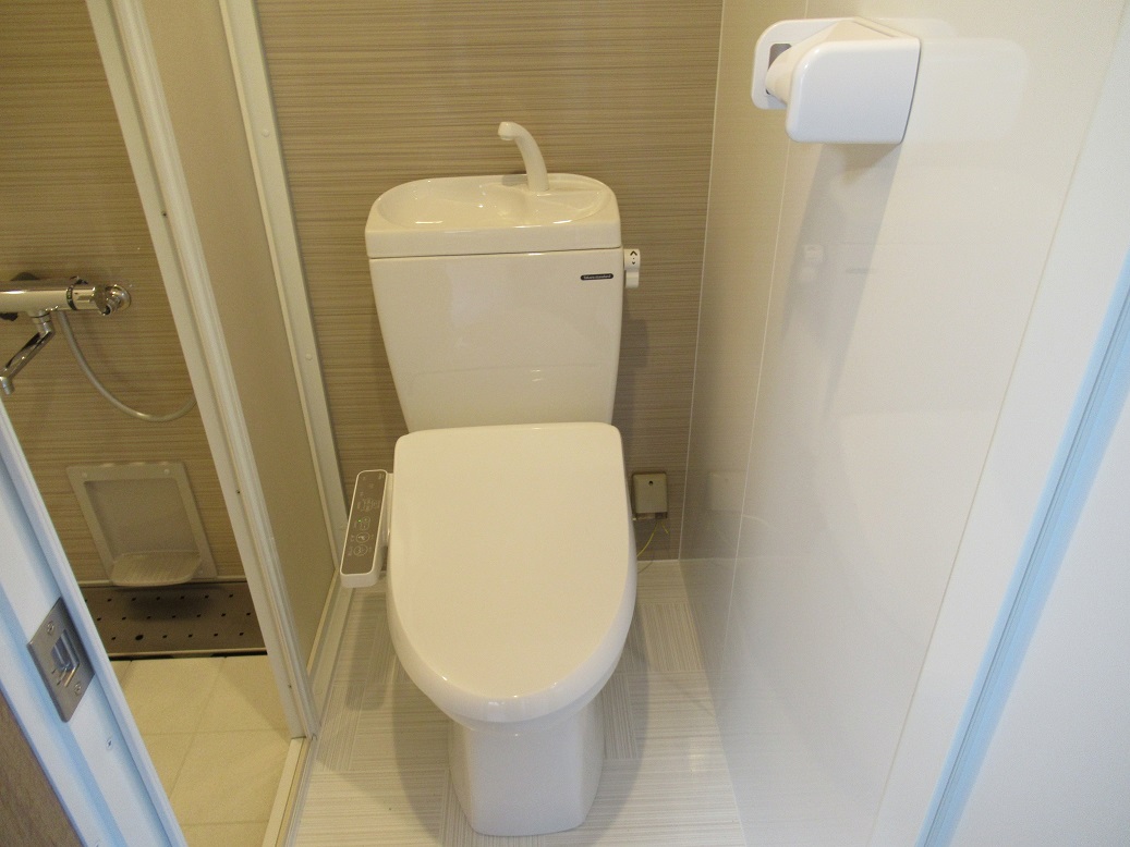 トイレ　洗浄便座付