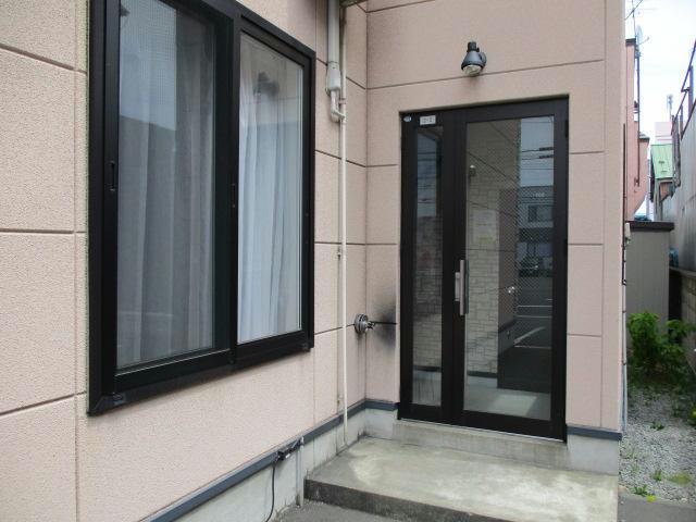 エントランス　エントランス部分