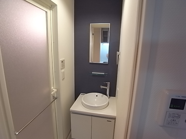 洗面設備　独立洗面台