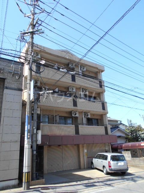 福岡市中央区平和のマンションの建物外観