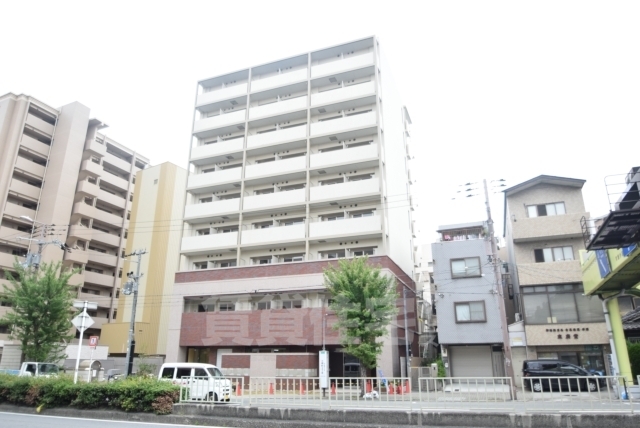 大阪市阿倍野区松崎町のマンションの建物外観