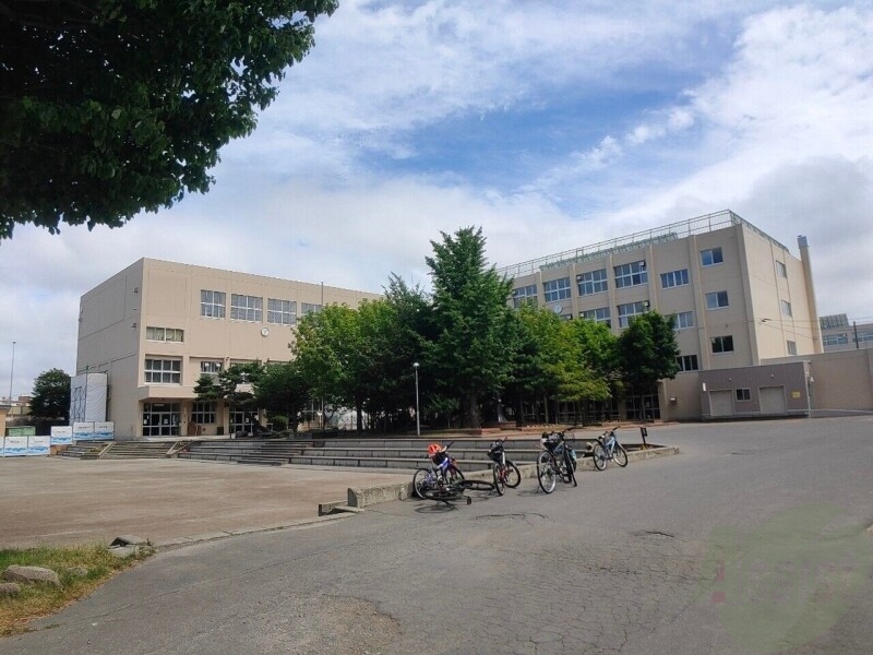 【札幌市中央区南十五条西のマンションの小学校】