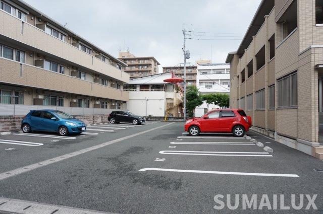 【熊本市東区月出のアパートの駐車場】