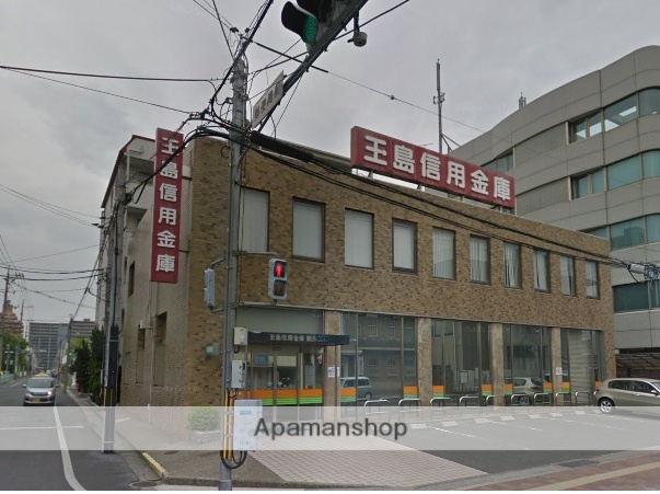 銀行　玉島信用金庫鶴形支店（銀行）まで413m