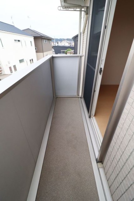 バルコニー　図面と現状に相違がある場合には現状を優先