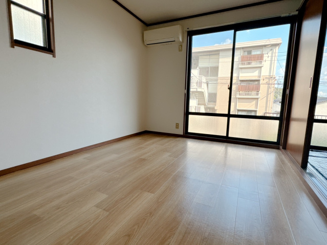 その他部屋・スペース　エアコン1基付き