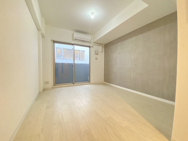 居室・リビング　ゆったり過ごせる居間です