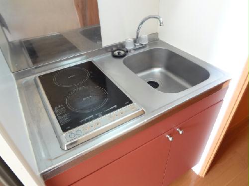 キッチン　安心安全の電気コンロ　2口