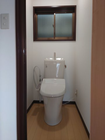 トイレ　シンプルで使いやすいトイレです